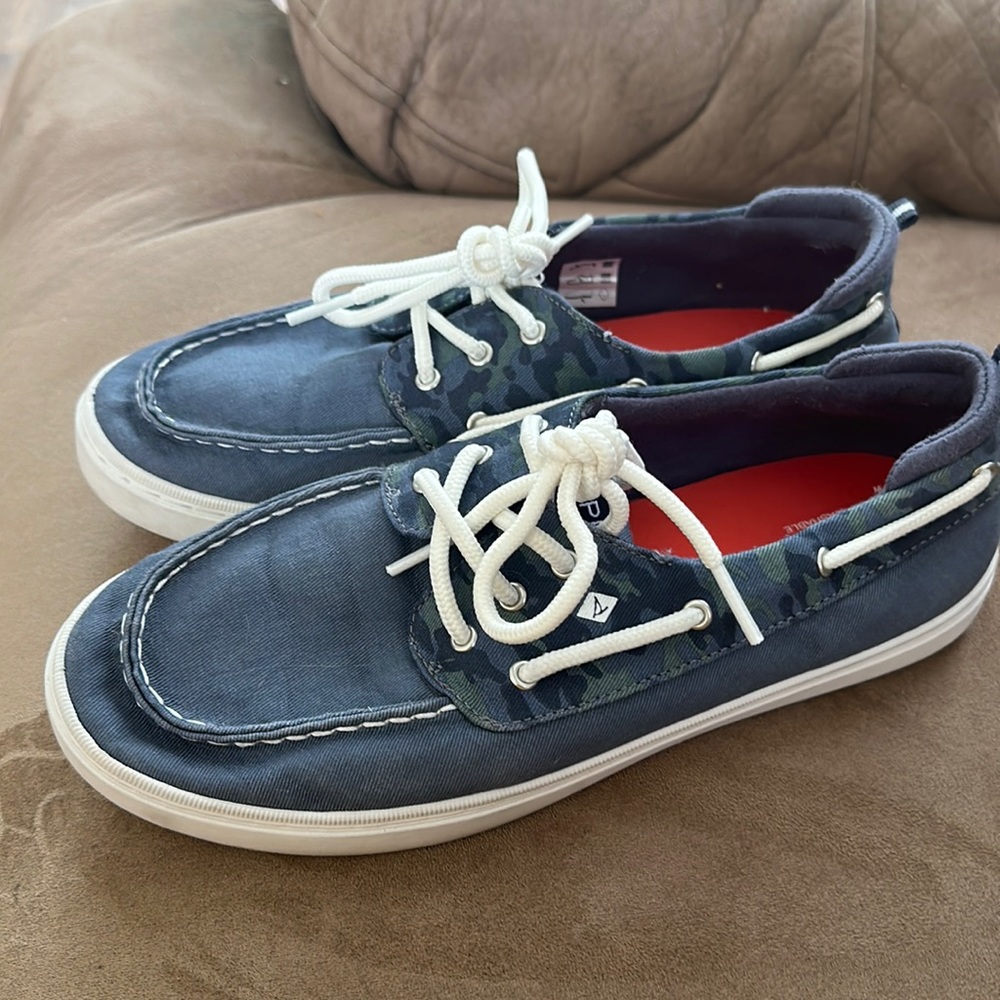 Sperry Top-sider washable boating shoes size 6